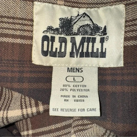 Old Mill Men’s Plaid Flannel Shirt Large Brown Tan Button Front Cotton - Picture 4 of 5